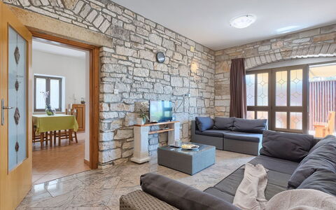 Blog 2: Proprietà, Cornice, Mobilia, Divano, Azzurro, Tavolo, Interior Design, Lampada, Soggiorno, Legna