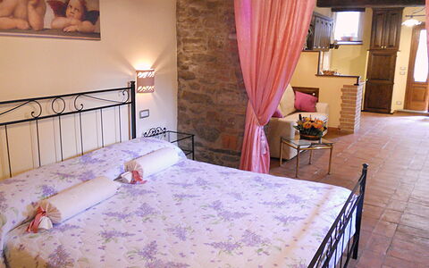 Casa Stefy: Camera Da Letto, Camera, Proprietà, Mobilia, Letto, Interior Design, Telaio Del Letto, Lenzuolo, Pavimento, Costruzione