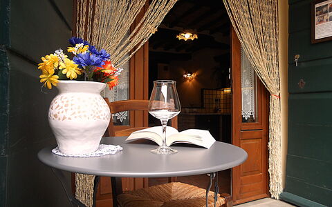 Casa Stefy: Camera, Interior Design, Proprietà, Mobilia, Tavolo, Casa, Costruzione, Architettura, Immobiliare, Sala Da Pranzo