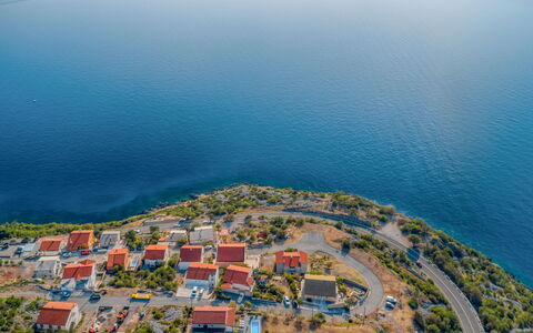 Senj: Fotografia Aerea, Visione Globale, Acqua, Cielo, Mare, Area Metropolitana, Costa, Paesaggio, Città, Baia