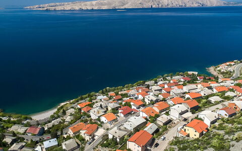 Senj: Fotografia Aerea, Visione Globale, Zona Urbana, Cittadina, Zona Residenziale, Area Metropolitana, Costa, Insediamento Umano, Sobborgo, Mare