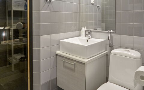 Aino: Villetta, Casa, Casa, Edifici Giardino, Raccordo, Log Cabin, Agriturismo, Estate, Capannone, Cortile