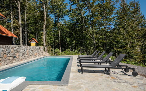 Vršak: Acqua, Proprietà, Pianta, Shade, Piscina, Mobili Da Esterno, Albero, Paesaggio, Materiale Composito, Tempo Libero