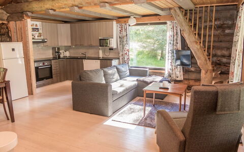 Hallan Kelo: Mobilia, Legna, Interior Design, Pavimentazione, Pavimento, Camera, Soffitto, Latifoglie, Color Legno, Casa