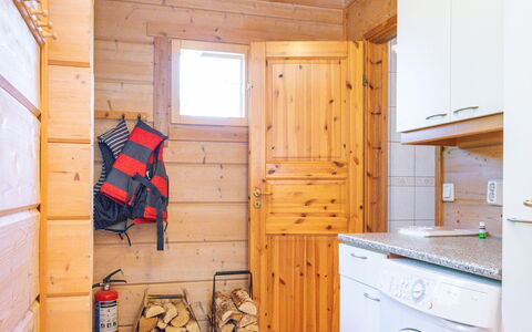Hot Pool Cottage Ainu: Villetta, Casa, Casa, Edifici Giardino, Raccordo, Log Cabin, Agriturismo, Estate, Capannone, Cortile