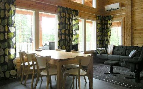 Louhiranta: Albero, Banca, Casa, Villetta, Lago, Stagno, Foresta, Log Cabin
