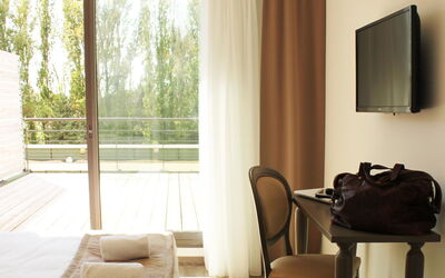 Adonis Aix en Provence 22.2: Costruzione, Proprietà, Mobilia, Interior Design, Comfort, Tavolo, Legna, Shade, Soggiorno, Sedia