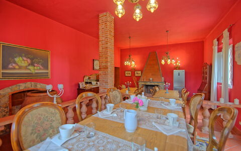 Villa Lorenza: Camera, Proprietà, Sala Da Pranzo, Interior Design, Mobilia, Costruzione, Ristorante, Tavolo, Immobiliare, Casa