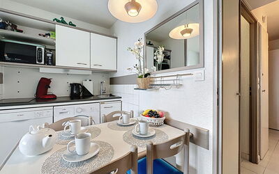 Les Marquises 964.3: Interior Design, Mobilia, Pavimentazione, Soffitto, Controsoffitto, Pavimento, Cucina, Camera, Lavello, Casa