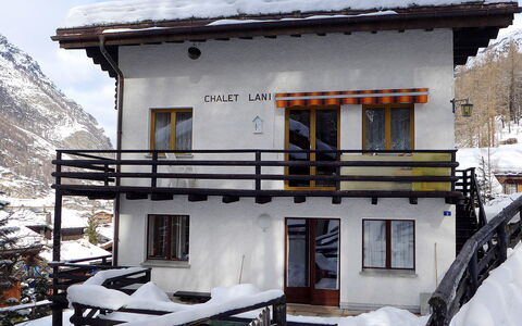 Lani: Neve, Proprietà, Finestra, Costruzione, Cielo, Porta, Albero, Pendenza, Casa, Montagna
