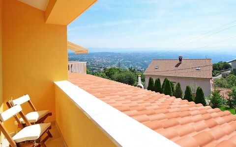 Villa Olea: Proprietà, Costruzione, Immobiliare, Casa, Parete, Camera, Azzurro, Architettura, Tetto, Appartamento