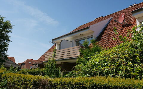 Blinkfeuer: Casa, Zona Residenziale, Tetto, Proprietà, Casa, Vegetazione, Architettura, Cielo, Costruzione, Quartiere
