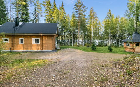 Villa Eerola: Villetta, Casa, Casa, Edifici Giardino, Raccordo, Log Cabin, Agriturismo, Estate, Capannone, Cortile