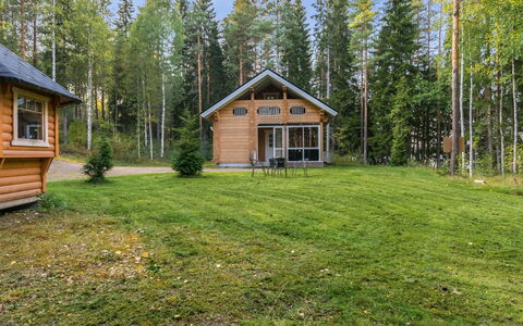 Villa Eerola: Villetta, Casa, Casa, Edifici Giardino, Raccordo, Log Cabin, Agriturismo, Estate, Capannone, Cortile