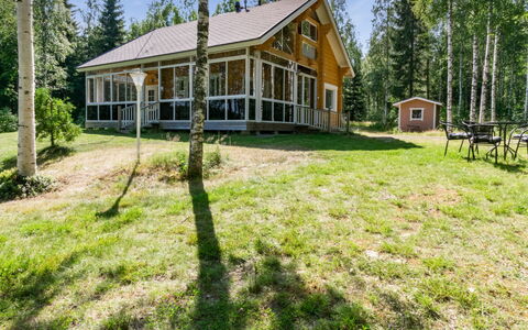 Katariina: Villetta, Casa, Casa, Edifici Giardino, Raccordo, Log Cabin, Agriturismo, Estate, Capannone, Cortile
