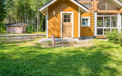 Katariina: Villetta, Casa, Casa, Edifici Giardino, Raccordo, Log Cabin, Agriturismo, Estate, Capannone, Cortile