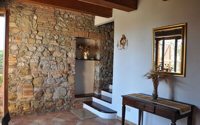 Alloggio:&nbsp;Azzara