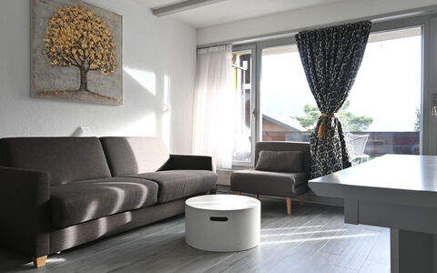 Ovronnaz 502: Cielo, Nube, Montagna, Costruzione, Proprietà, Auto, Veicolo, Pianta, Ruota, Architettura