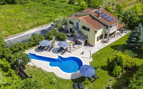 Ve-Ma: Piscina, Estate, Villa, Landscaping, Hacienda, Ricorrere, Cortile, Dimora, Agriturismo, Eco Hotel