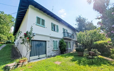 Bel Giardino: Mobilia, Sedia, Tavolo, Mobili Da Esterno, Tavolo Esterno, Portico, Cucina & Sala Da Pranzo Tavolo, Balcone, Deck, Shade