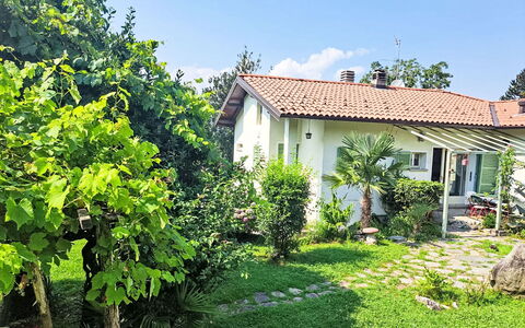 Bel Giardino: Mobilia, Sedia, Tavolo, Mobili Da Esterno, Tavolo Esterno, Portico, Cucina & Sala Da Pranzo Tavolo, Balcone, Deck, Shade