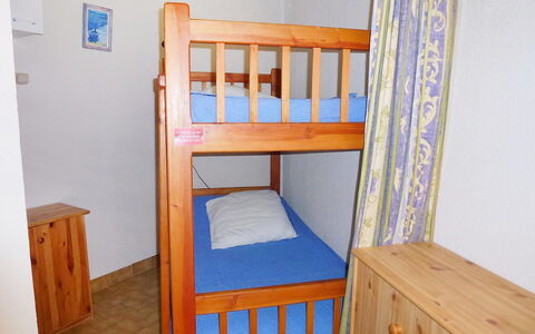 Le Grau du Roi 110: Letto A Castello, Proprietà, Mobilia, Costruzione, Legna, Ostello, Dormitorio, Interior Design, Telaio Del Letto, Comfort