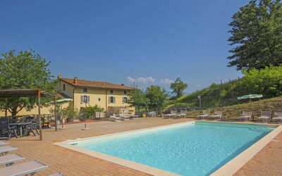 Montecatini Terme 810: Piscina, Proprietà, Immobiliare, Casa, Vacanza, Costruzione, Casa, Tempo Libero, Estate, Ricorrere