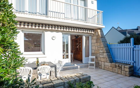 Quiberon 127: Pianta, Costruzione, Finestra, Cielo, Porta, Casa, Quartiere, Villetta, Zona Residenziale, Portico