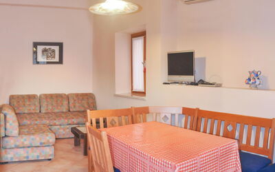 Alloggio:&nbsp;Forlani 103.2