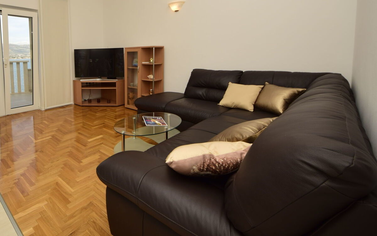 Alloggio:&nbsp;Mornar 100.2