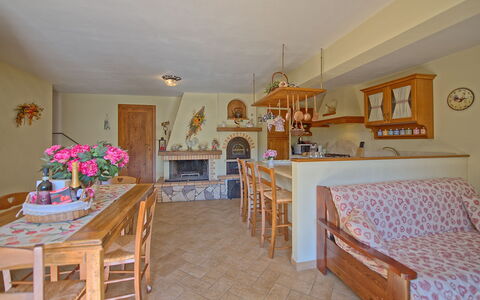 Casa Maria Luisa: Camera, Proprietà, Mobilia, Costruzione, Interior Design, Casa, Pavimento, Immobiliare, Sala Da Pranzo, Tavolo
