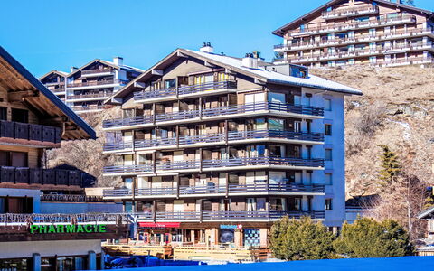 Nendaz 664: Appartamento, Condominio, Balcone, Hotel, Resort Citta ', Alpi, Paesino Di Montagna
