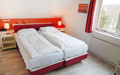 Noordwijk 450: Mobilia, Proprietà, Comfort, Finestra, Costruzione, Legna, Telaio Del Letto, Tessile, Cuscino, Interior Design