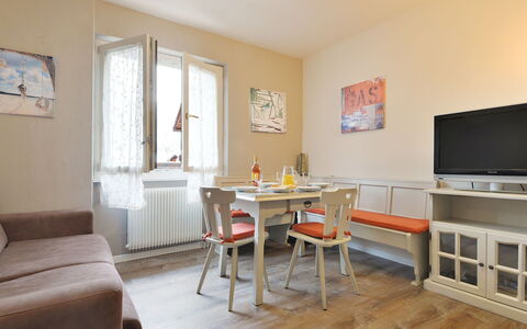 Alloggio:&nbsp;Apt 20 590.4