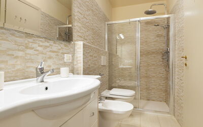 Alloggio:&nbsp;Apt 20 590.4