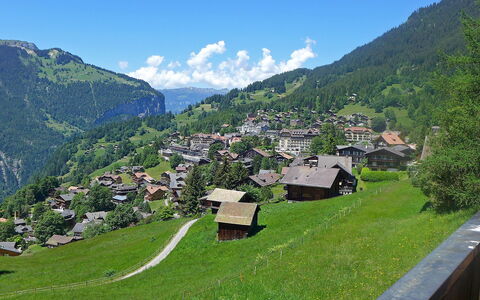 Tschingelhorn Apt. R: Cielo, Montagna, Pianta, Nube, Verde, Paesaggio Naturale, Albero, Lotto, Casa, Costruzione