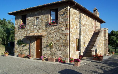 Casale Biancospino: Proprietà, Casa, Costruzione, Parete, Villetta, Architettura, Facciata, Casa, Cielo, Area Rurale