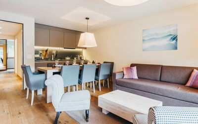 Alloggio:&nbsp;Peaks Place Apartment-Hotel & Spa 700.7