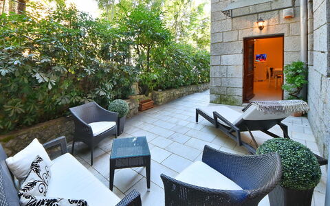 Opatija 134: Pianta, Proprietà, Mobilia, Costruzione, Tavolo, Sedia, Interior Design, Mobili Da Esterno, Shade, Tavolo Esterno