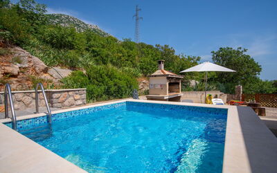 Karlobag 202: Acqua, Cielo, Pianta, Proprietà, Piscina, Sedia, Mobili Da Esterno, Shade, Albero, Corpo D'Acqua