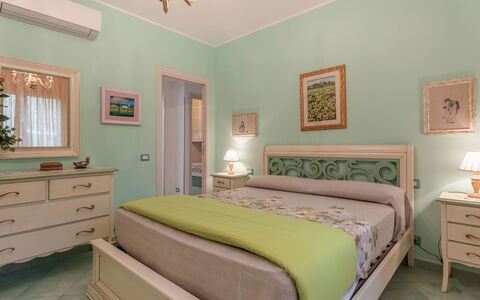 Jancaliva: Mobilia, Cornice, Proprietà, Cabinetry, Costruzione, Verde, Blu, Legna, Azzurro, Cassetto