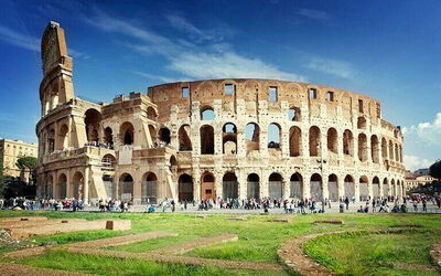 Immergiti nella storia di Roma